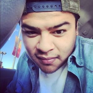 Meet your Posher, Johnny